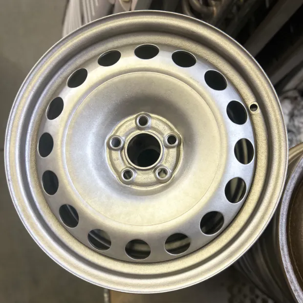 Piaskowanie malownaie felg stalowych